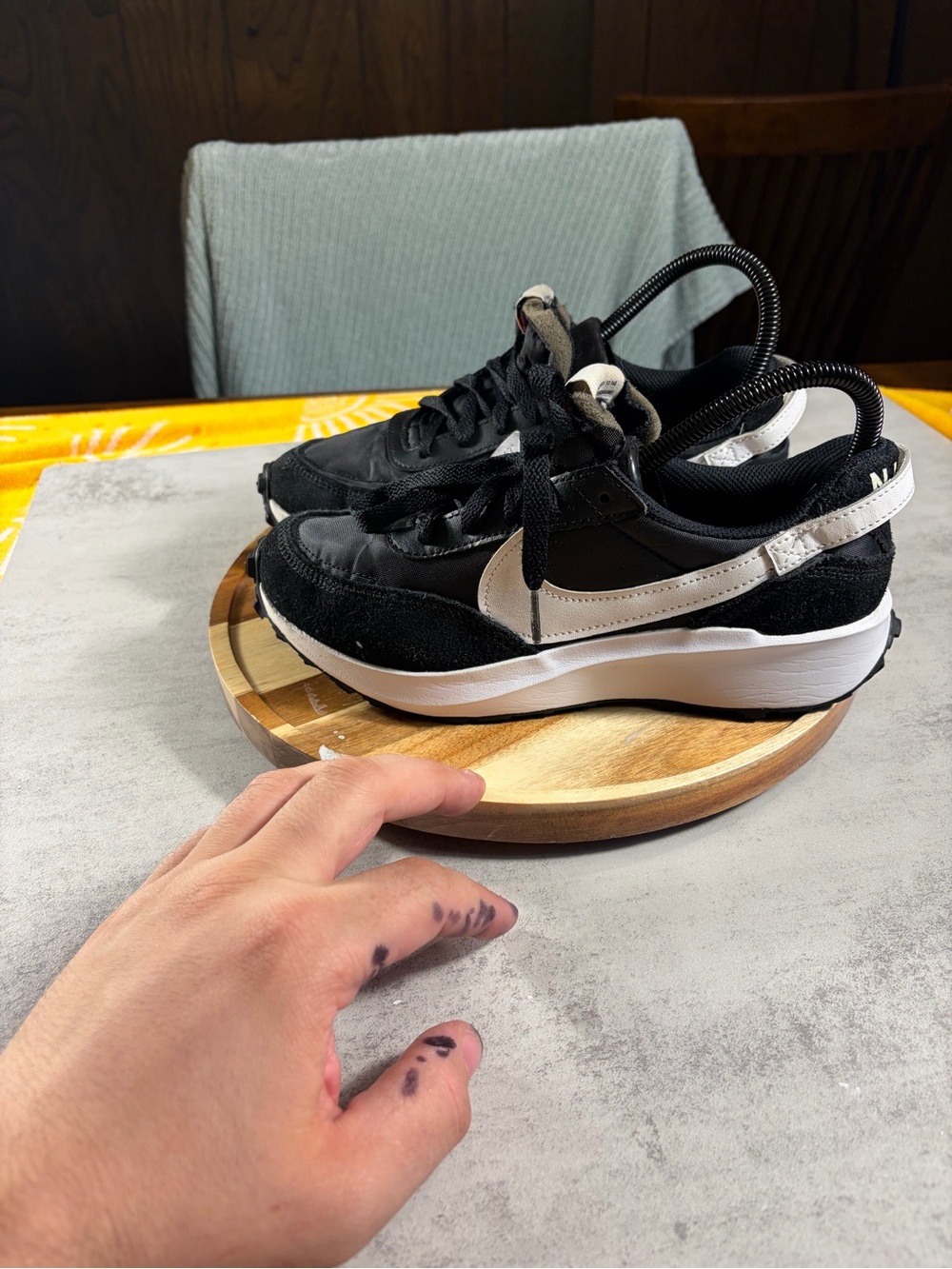 Nike Waffle Debut Black White DH9523-002 Women's Size 7 Sneakers